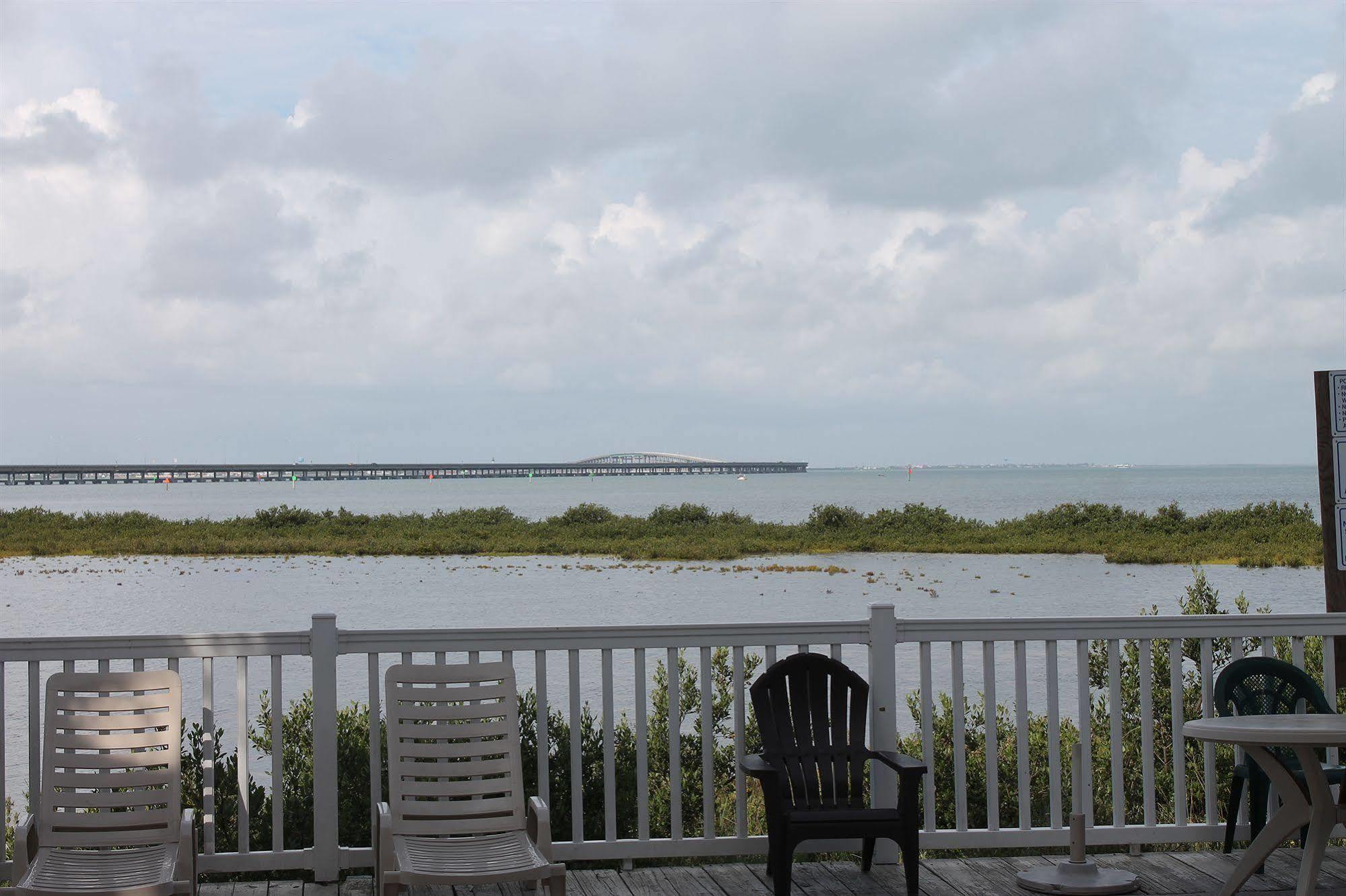 Blue Bay Inn And Suites South Padre Island Exteriér fotografie